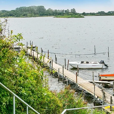 6 Person In Haarby * Brunshuse
